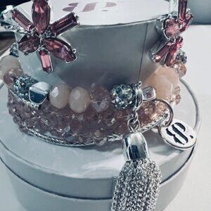 "GLAMOUR IN PINK" STACK